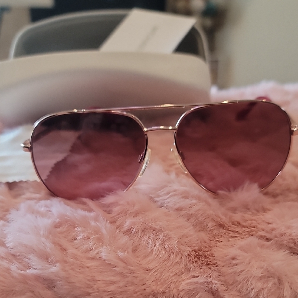 Michael Kors Rose-Tinted Aviator Sunglasses With Pink Arms - Picture 4 of 7